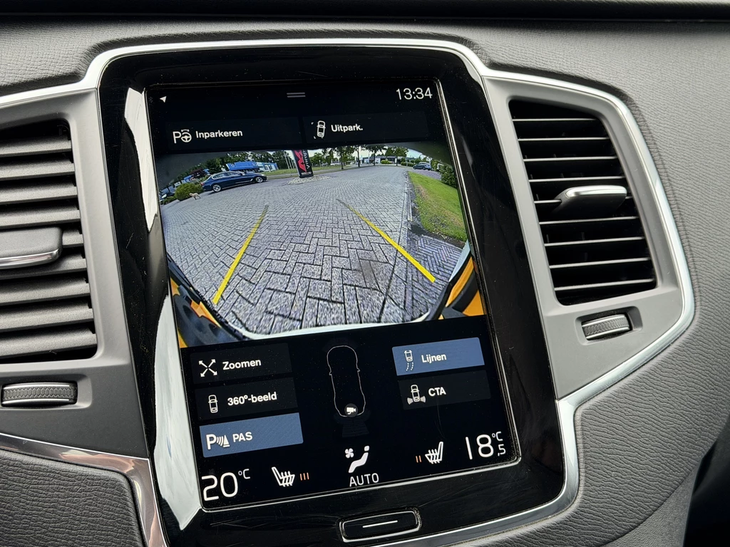 Volvo XC90 – foto 24