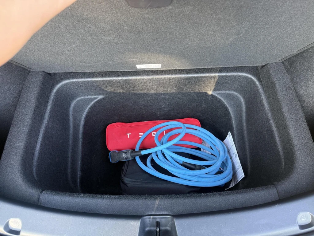 Tesla Model Y – foto 13