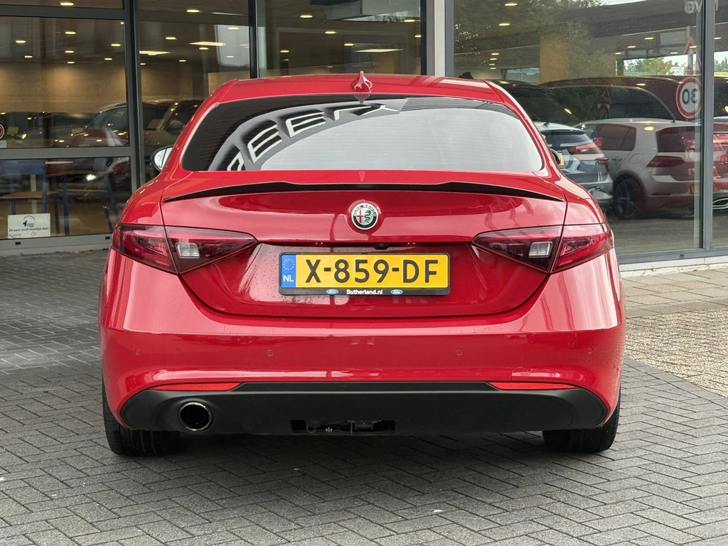 Alfa Romeo Giulia – foto 4