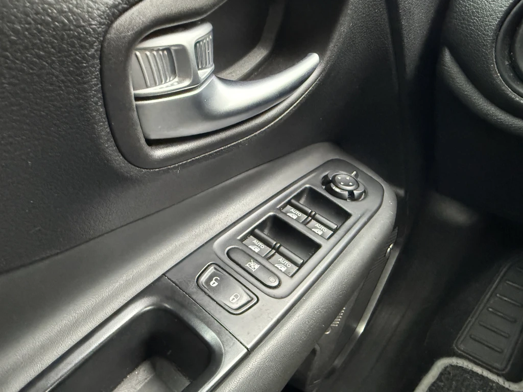 Jeep Renegade – foto 18