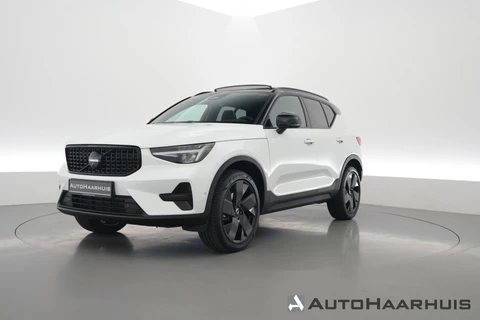 Volvo XC40 2.0 B3 Ultra Black Edition | Pano | Harman Kardon | 360cam | Memory | Stoel-Stuurverw. | Adapt. Cruise | Keyless