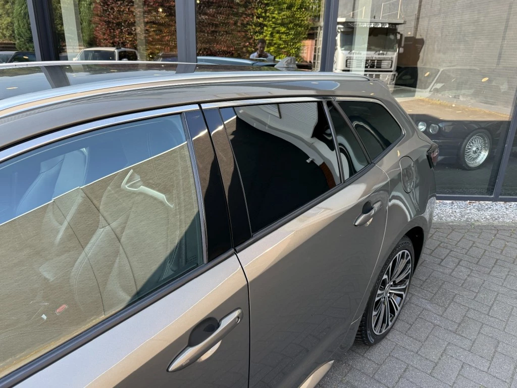 Toyota Corolla Touring Sports – foto 14