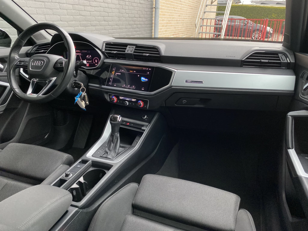 Audi Q3 – foto 17