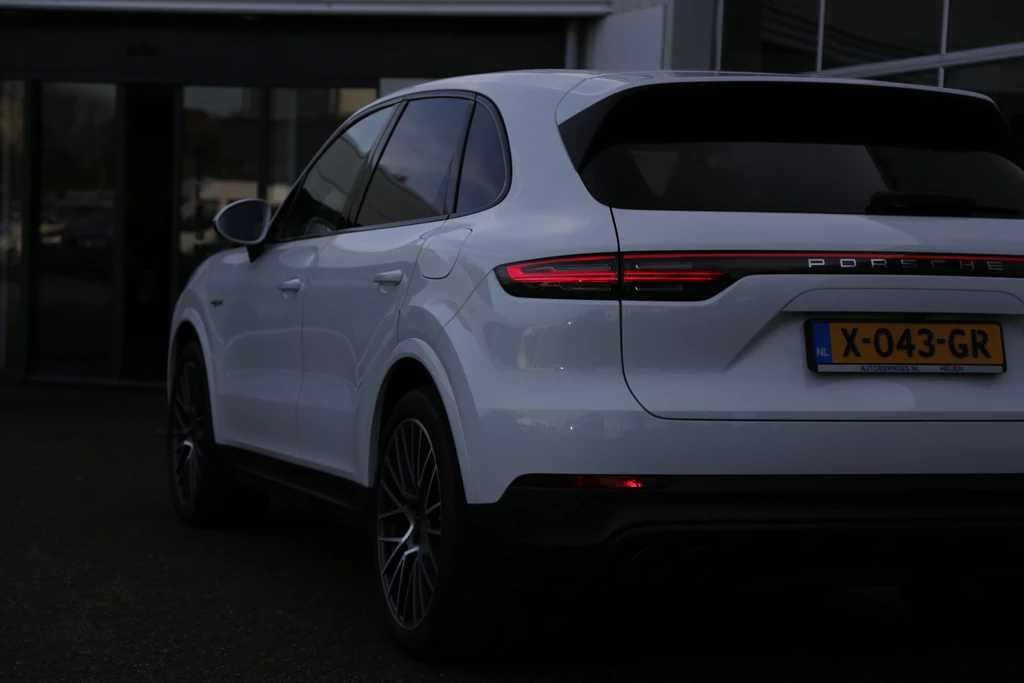 Porsche Cayenne – foto 6