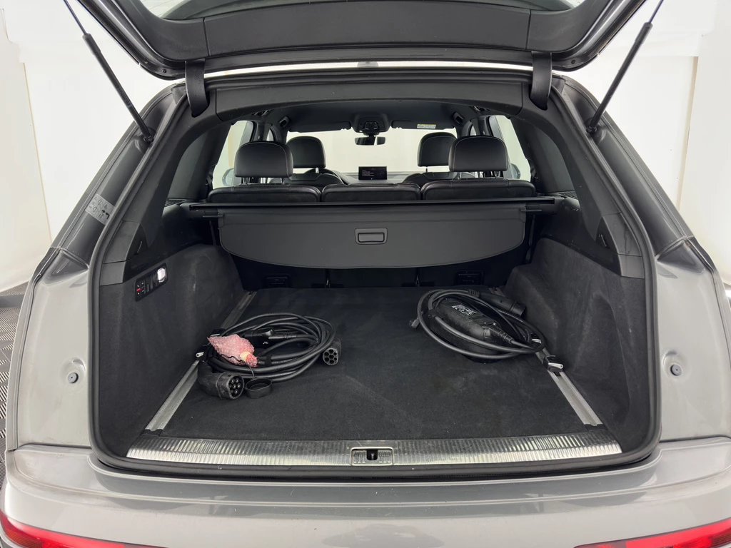 Audi Q7 – foto 11