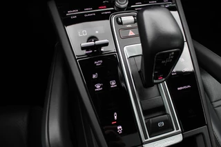 Porsche Cayenne – thumbnail 30