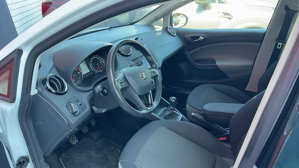 SEAT Ibiza – foto 4