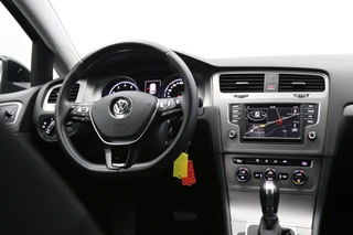 Volkswagen Golf – thumbnail 33