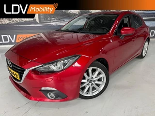 Mazda 3 – thumbnail 1