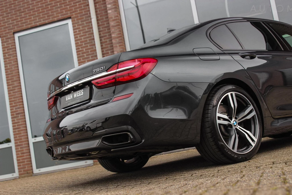 BMW 7 Serie – foto 7