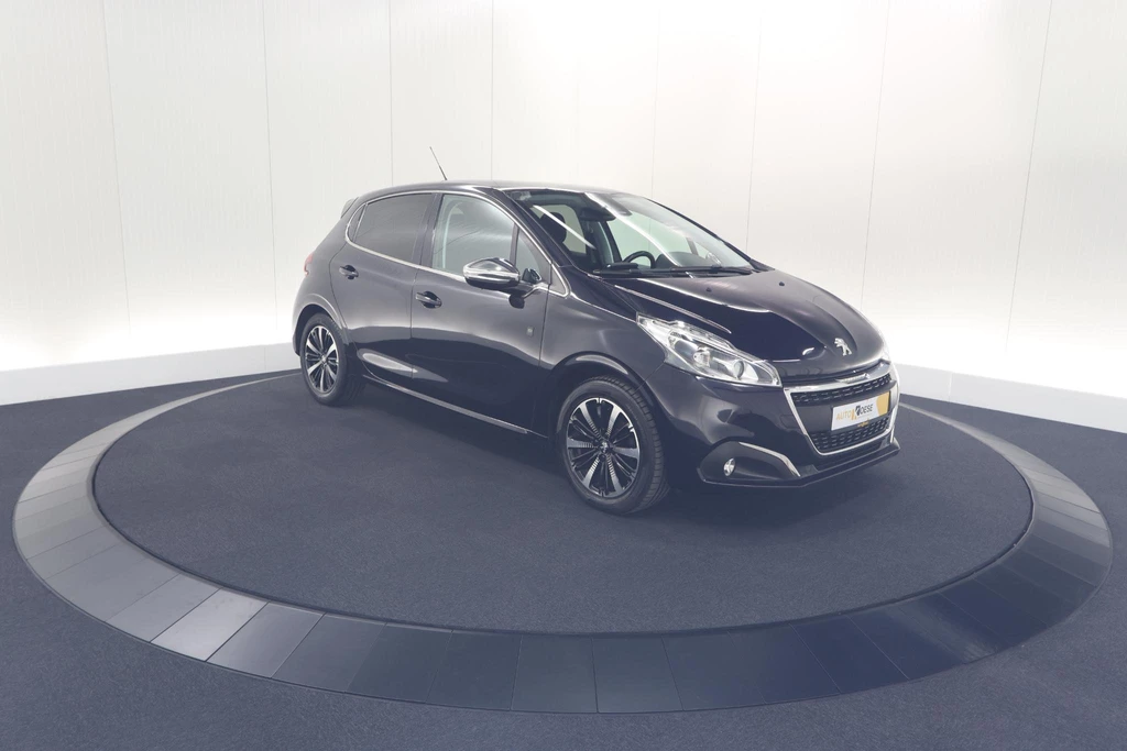Peugeot 208 – foto 17