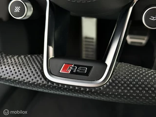 Audi R8 – thumbnail 26