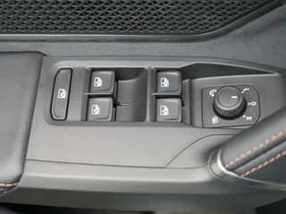 CUPRA Leon Sportstourer – thumbnail 37