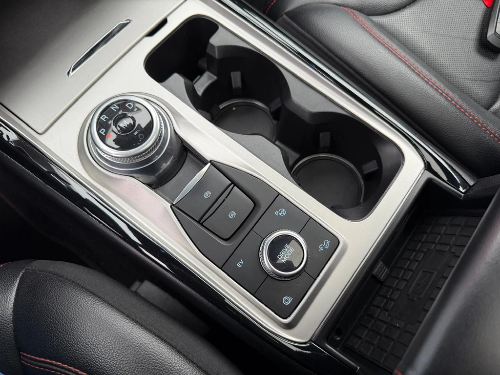 Ford Explorer – foto 21