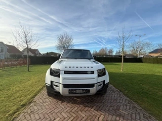 Land Rover Defender – thumbnail 8