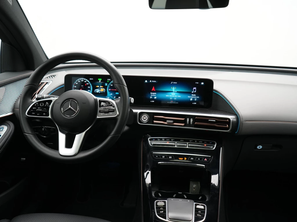 Mercedes-Benz EQC – foto 20