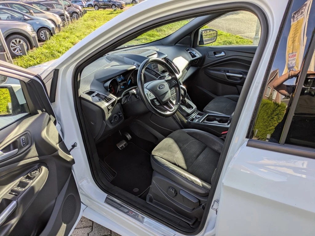 Ford Kuga – foto 11