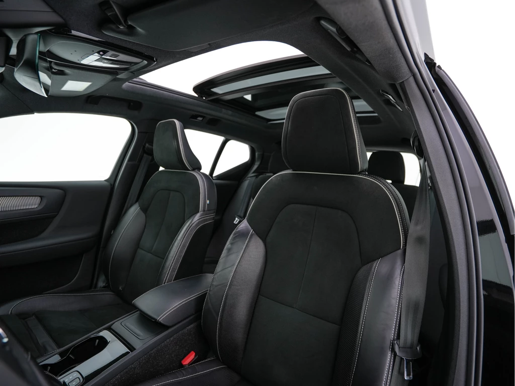 Volvo XC40 – foto 25
