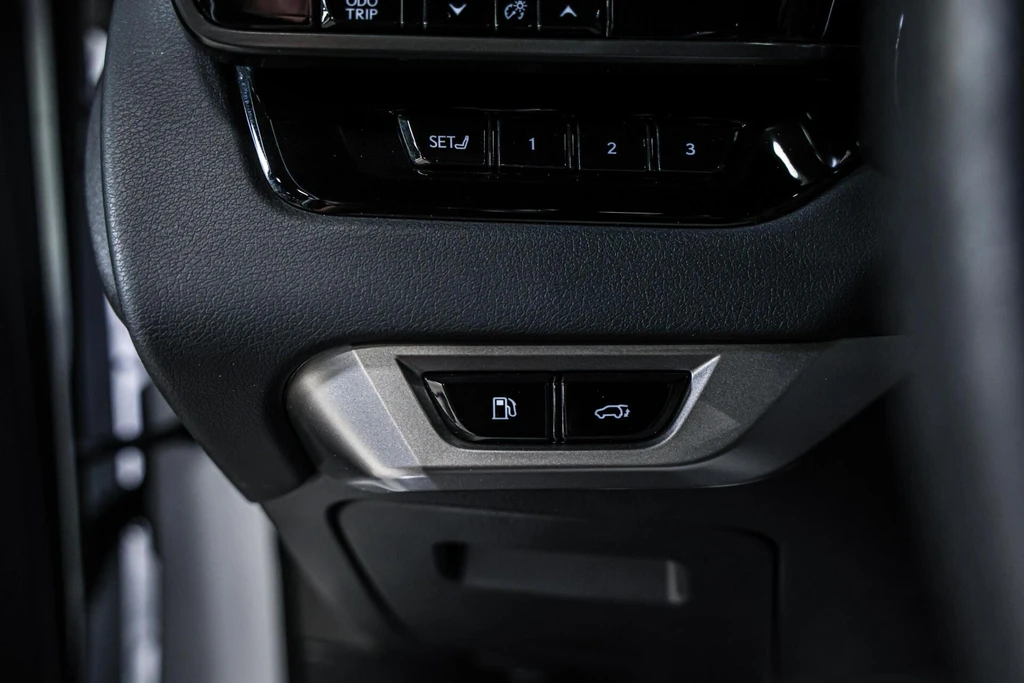 Lexus RX – foto 34