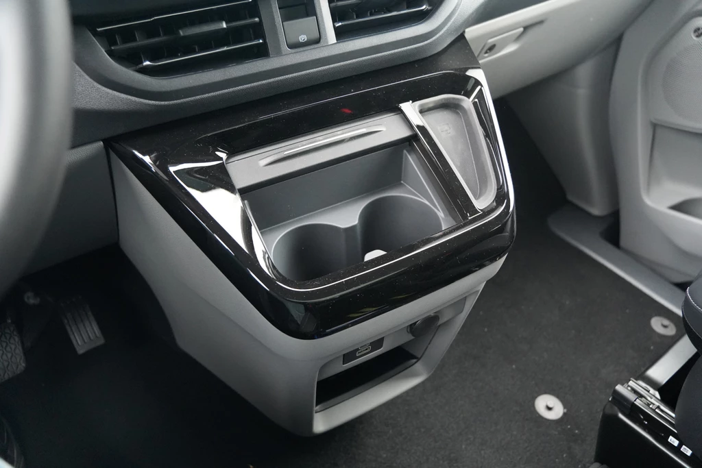 Ford Tourneo Custom – foto 38