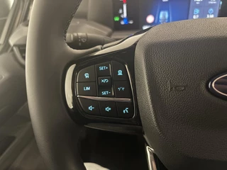 Ford Transit Custom – thumbnail 21