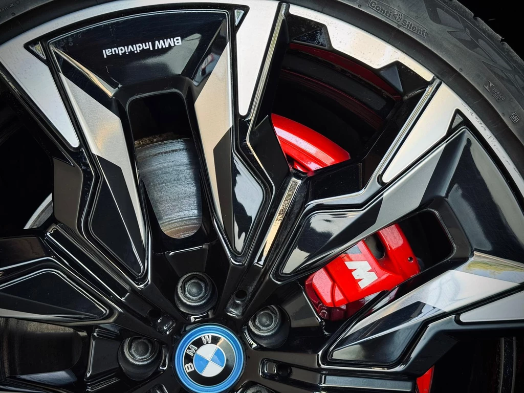 BMW i5 – foto 22