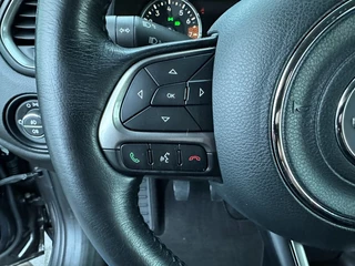Jeep Renegade – thumbnail 16