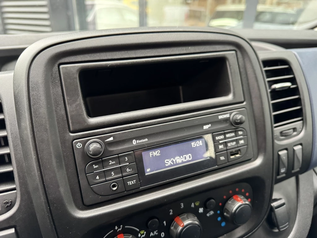 Opel Vivaro – foto 14