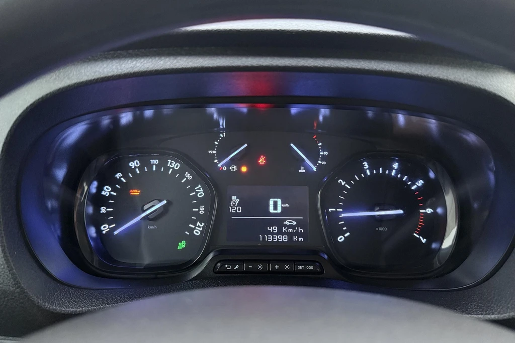 Opel Vivaro – foto 18