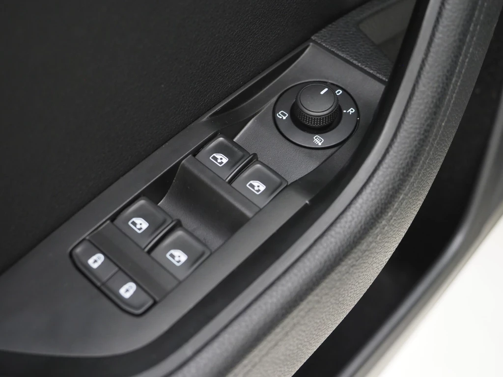 Škoda Superb – foto 19