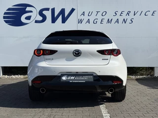 Mazda 3 – thumbnail 4