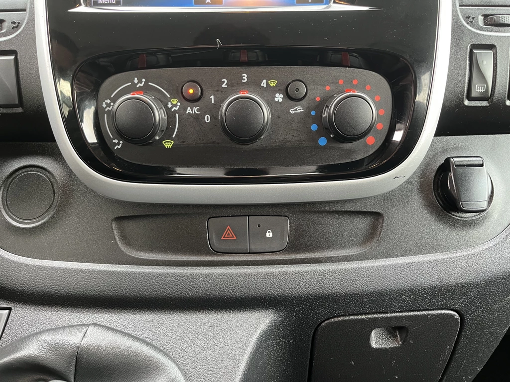 Renault Trafic – foto 31