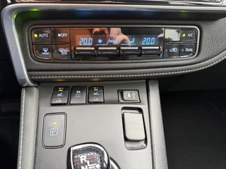 Toyota Auris – thumbnail 30