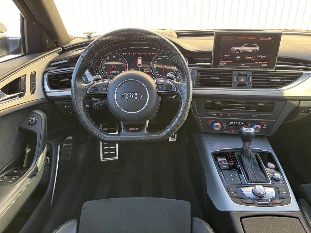 Audi RS6 – foto 11