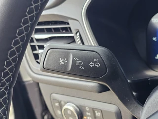 Ford Kuga – thumbnail 17