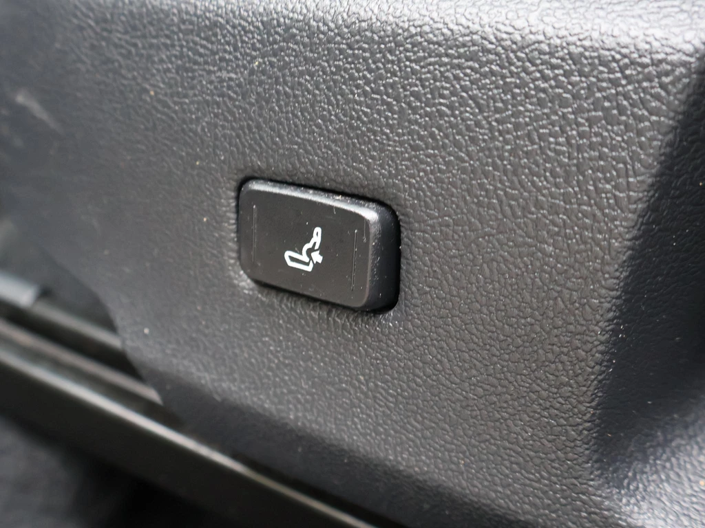 Toyota Corolla Touring Sports – foto 16