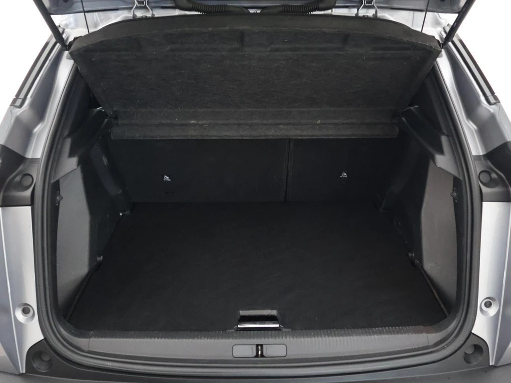 Peugeot e-2008 – foto 16