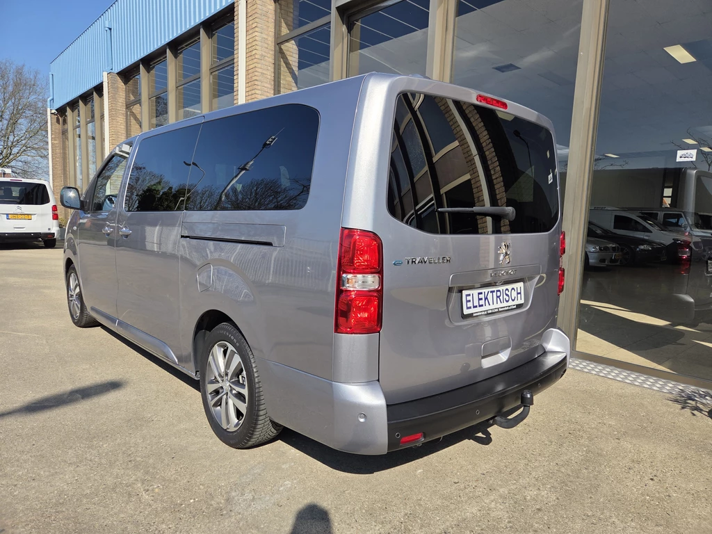 Peugeot e-Traveller – foto 7