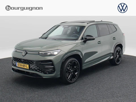 Volkswagen Tayron 1.5 eHybrid R-Line Edition | Trekhaak | Panoramadak | Black Style | Head-up Display |