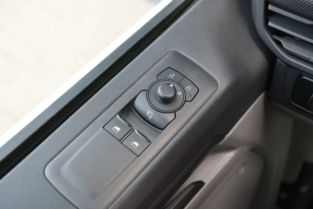 Ford Transit Custom – foto 18