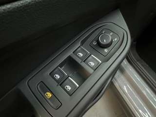Volkswagen Golf – thumbnail 33