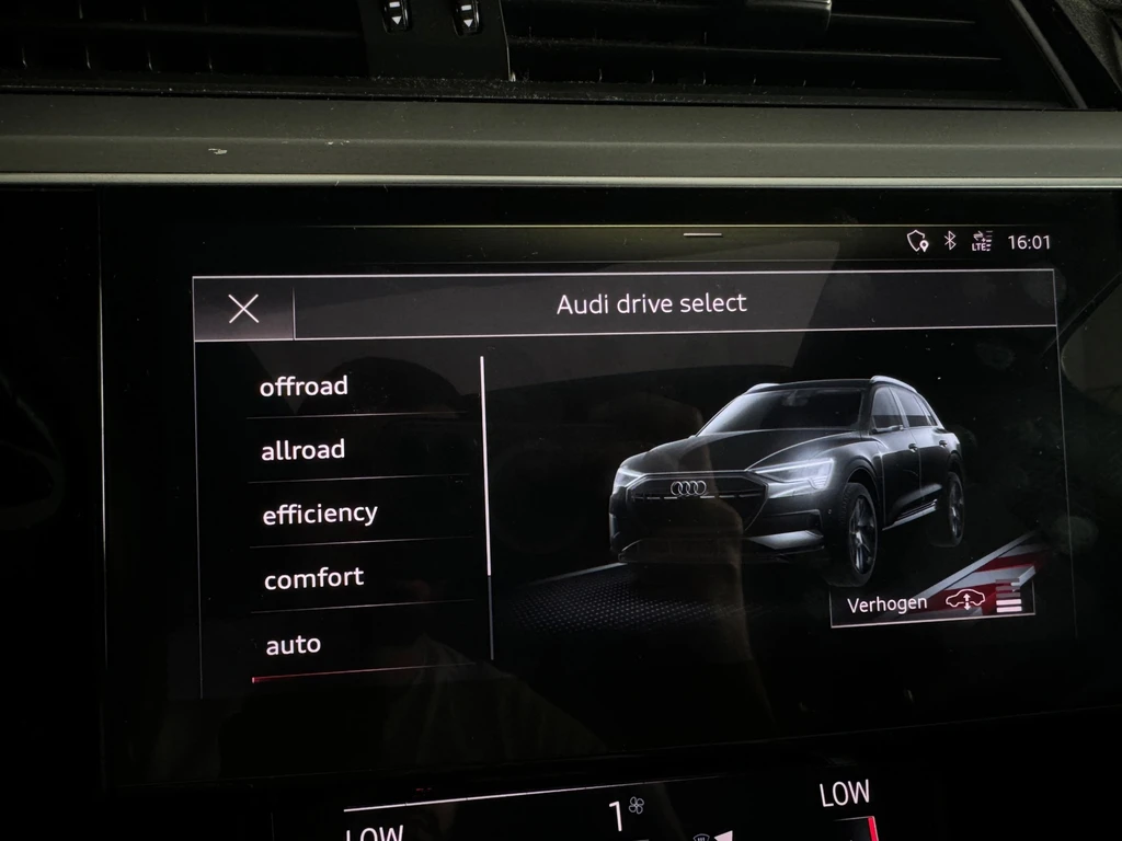Audi e-tron – foto 24