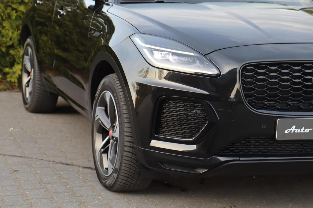 Jaguar E-PACE – foto 97