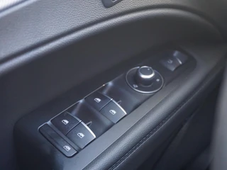 Alfa Romeo Stelvio – thumbnail 16
