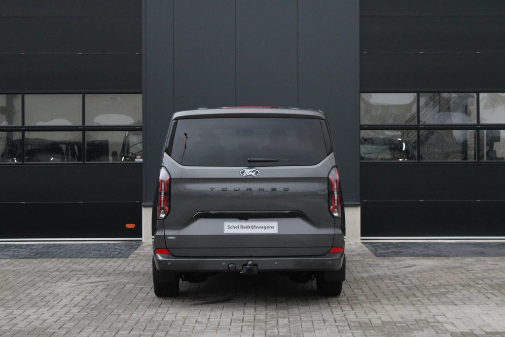Ford Tourneo Custom – foto 4