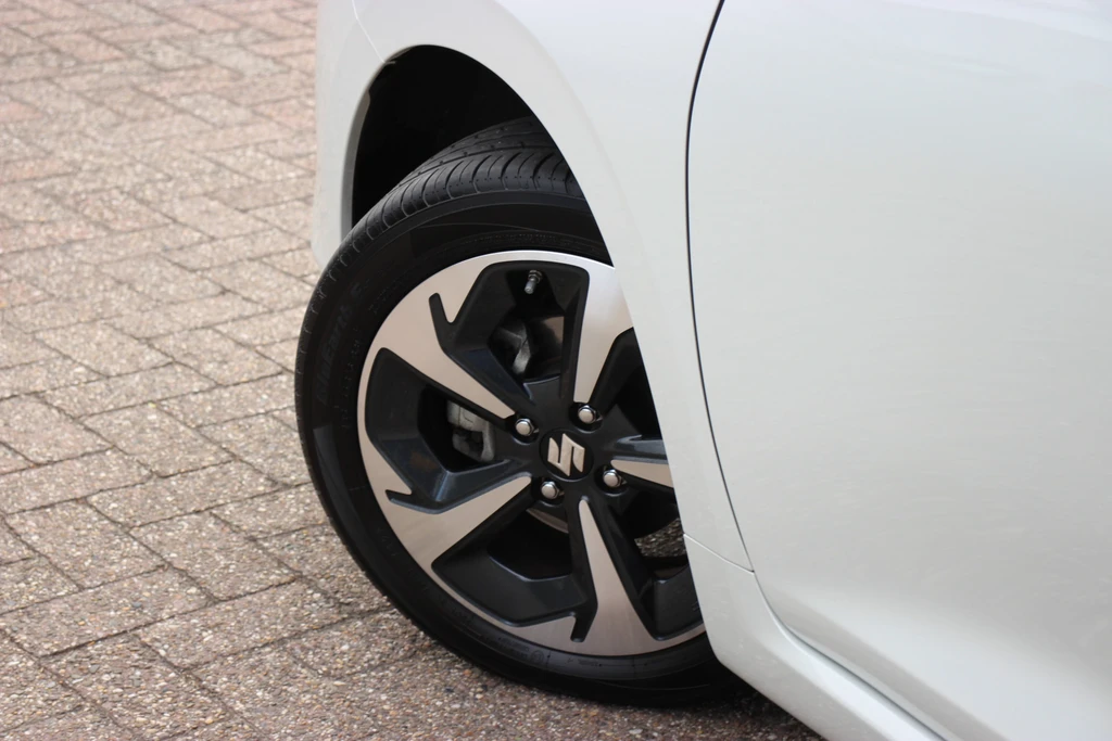 Suzuki Swift – foto 16