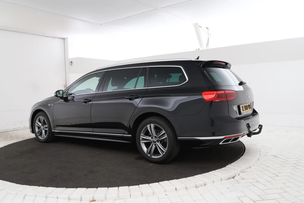 Volkswagen Passat – foto 2