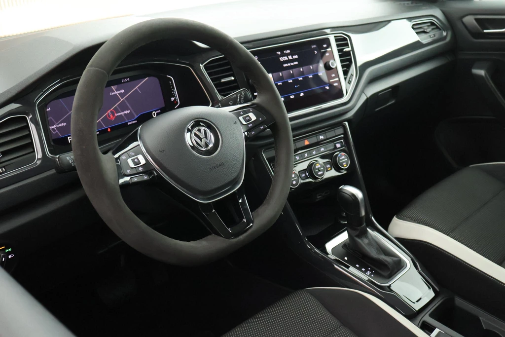 Volkswagen T-Roc – foto 8