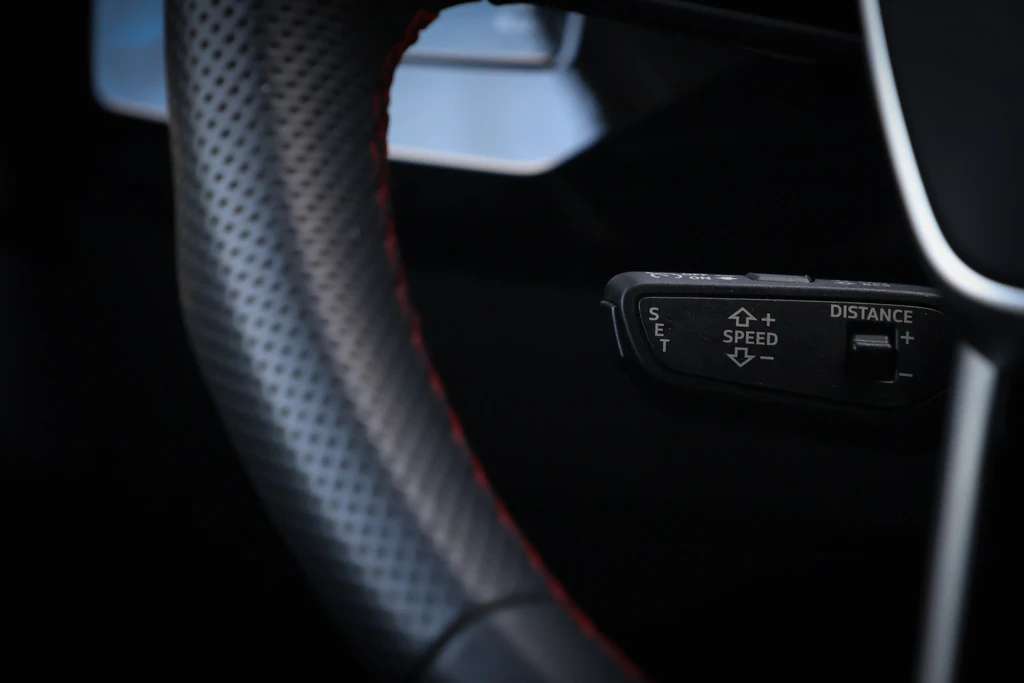 Audi Q8 e-tron – foto 27