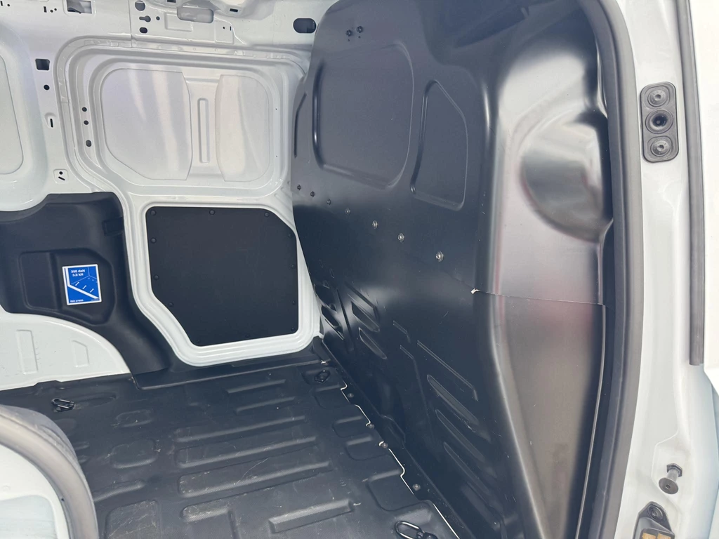 Ford Transit Courier – foto 10